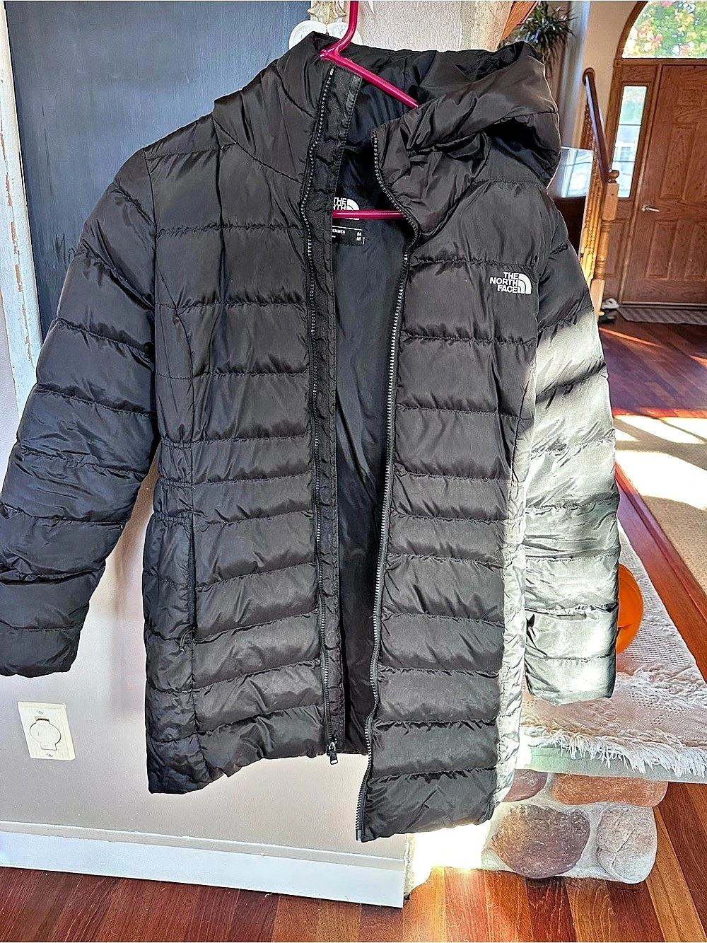 The North Face Women's Metropolis Parka Black Puffer Jacket Size Medium